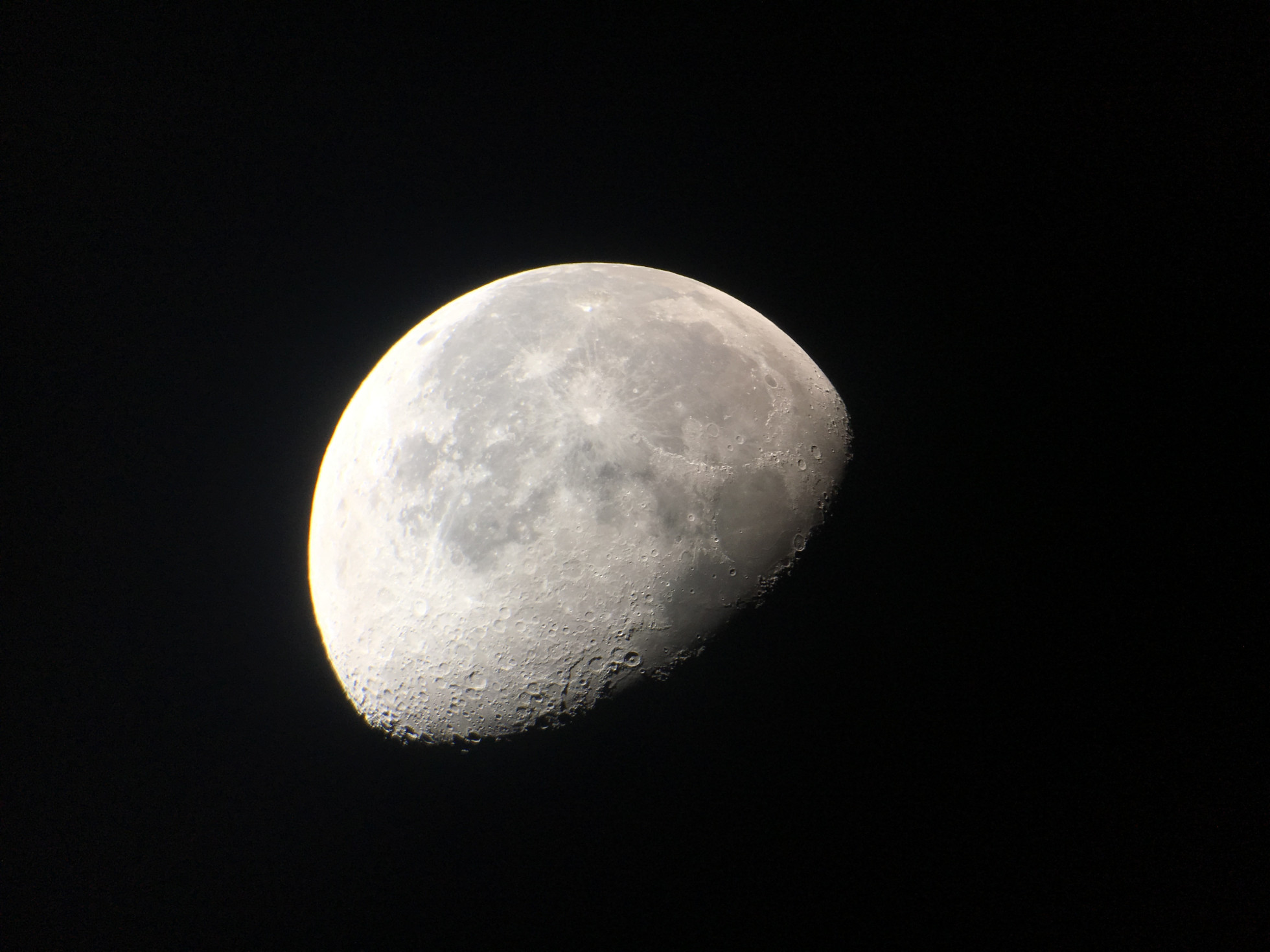 Cosa ti serve per scattare foto lunari straordinarie